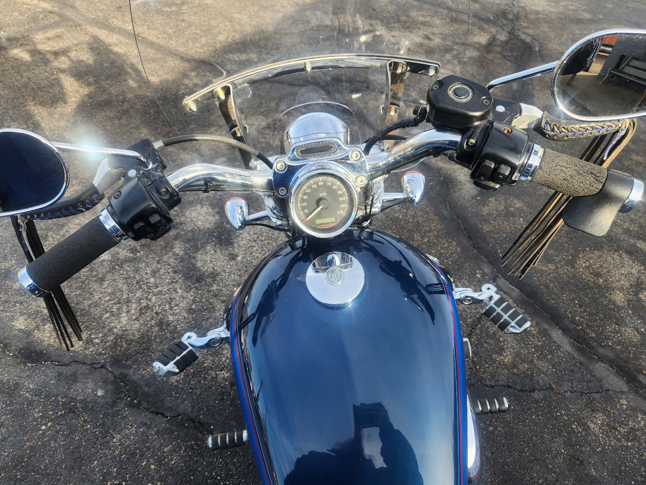 Harley-Davidson Sportster 883 Custom  2004