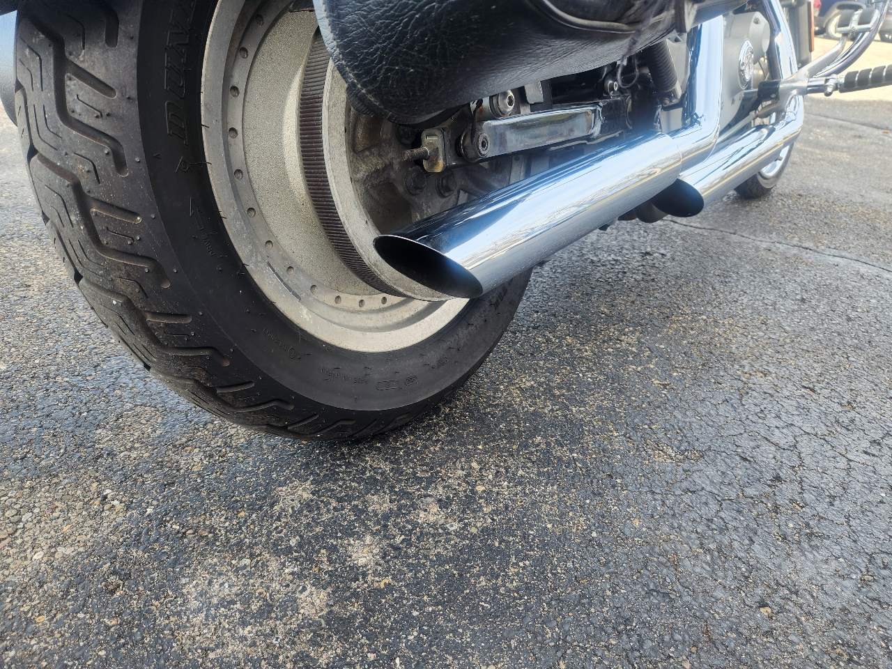 Harley-Davidson Sportster 883 Custom  2004