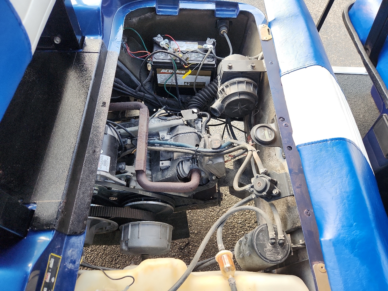 EZ-GO 6-Passenger  2010