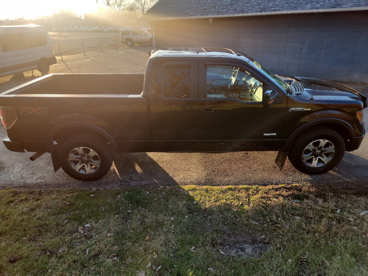 Ford F-150 4WD SuperCab 145" XL 2013
