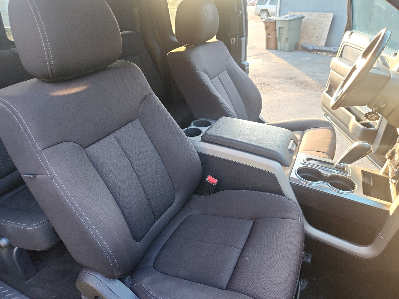 Ford F-150 4WD SuperCab 145" XL 2013