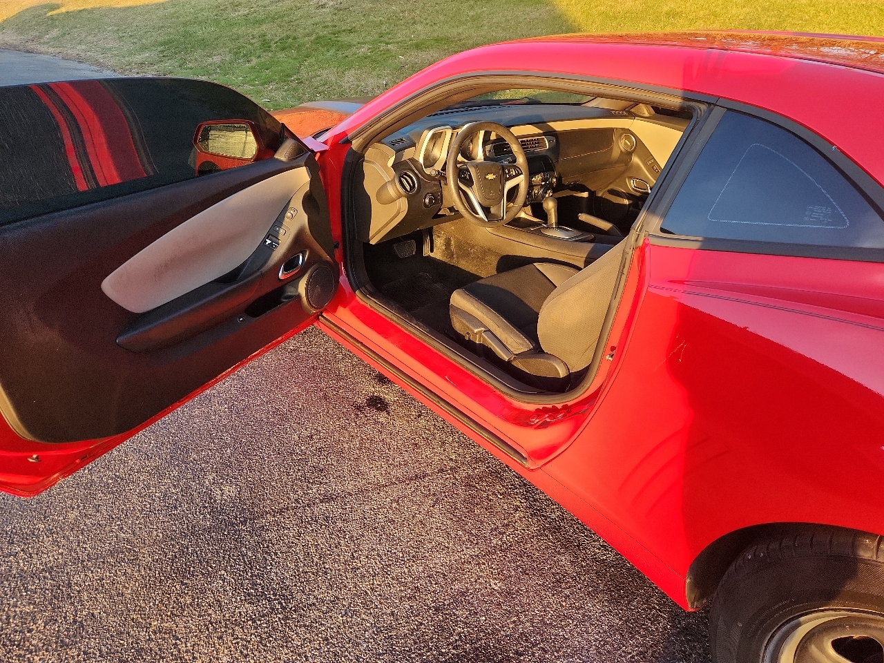 Chevrolet Camaro 2dr Cpe LS w/2LS 2013