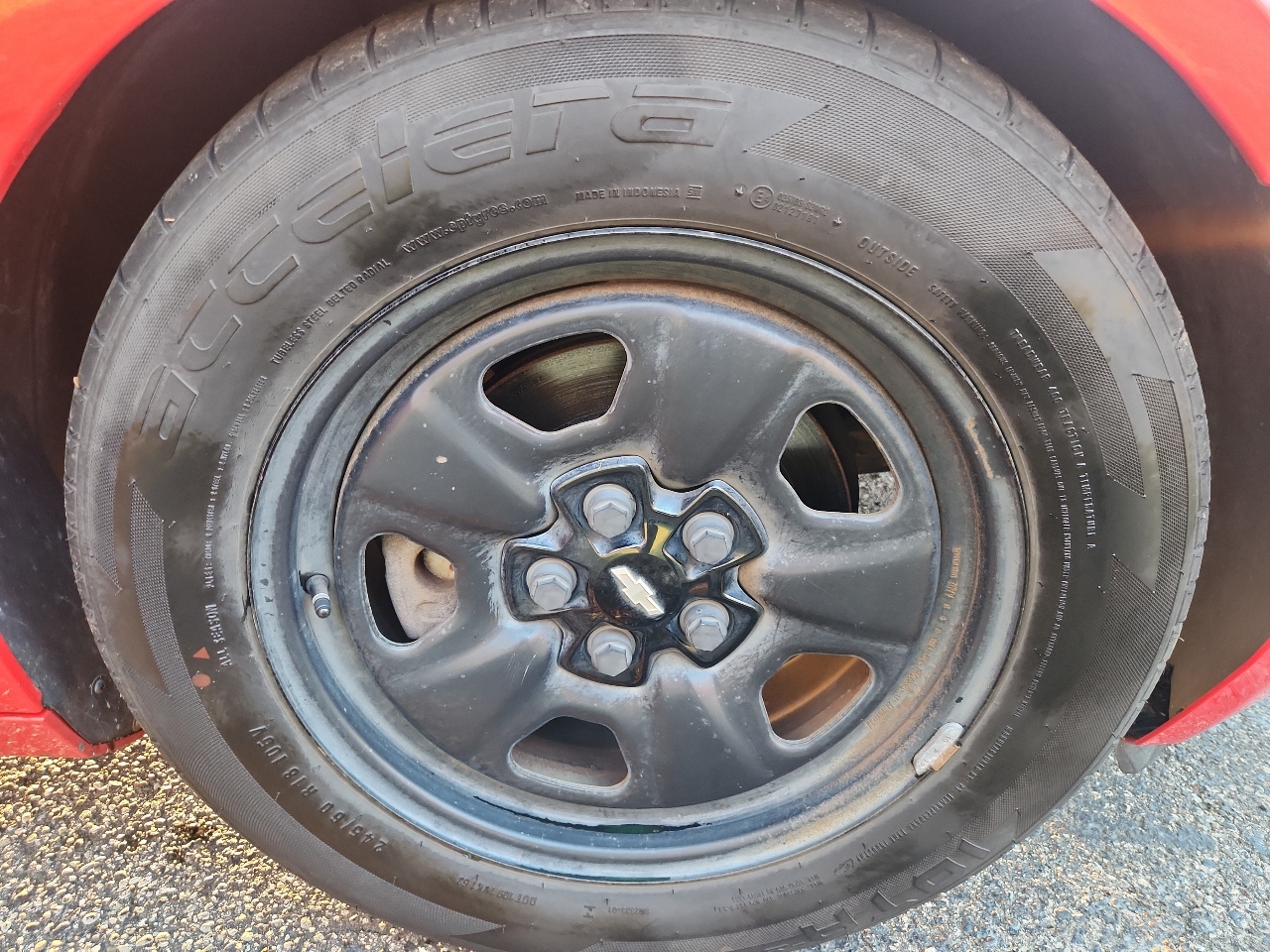 Chevrolet Camaro 2dr Cpe LS w/2LS 2013