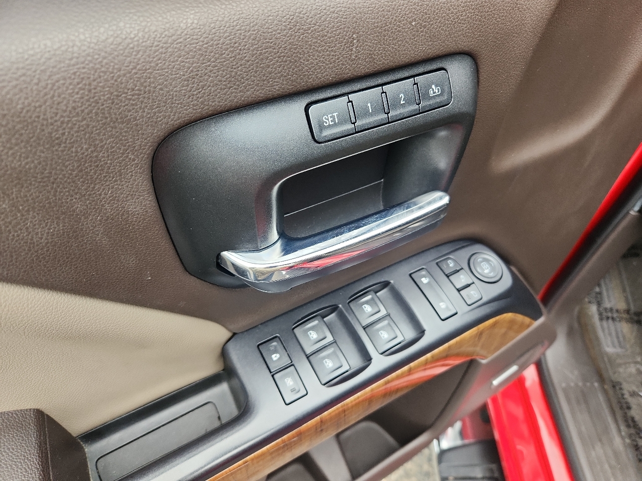 GMC Sierra 1500 4WD Crew Cab 143.5" SLT 2014