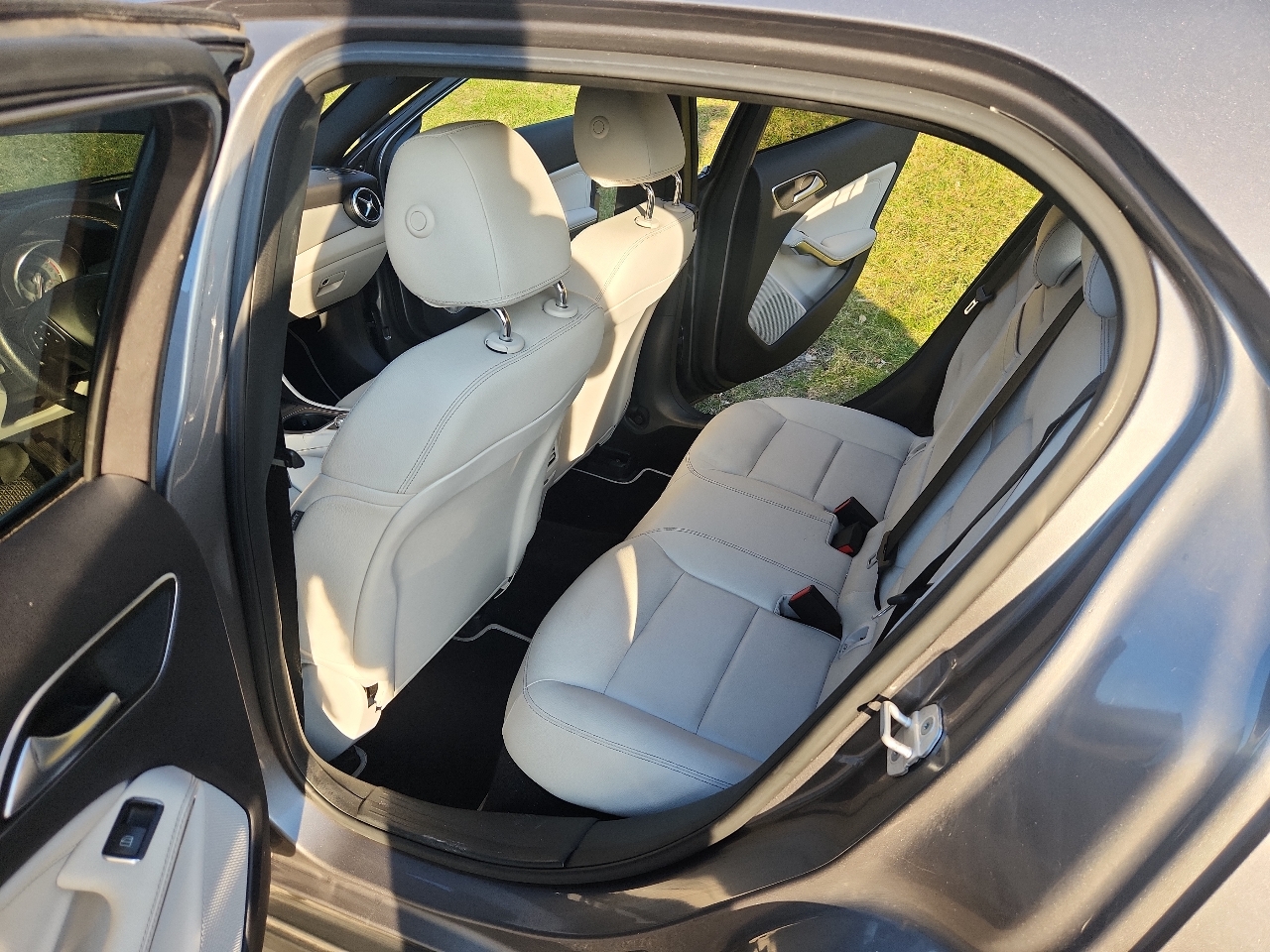 Mercedes-Benz GLA 4MATIC 4dr GLA 250 2016