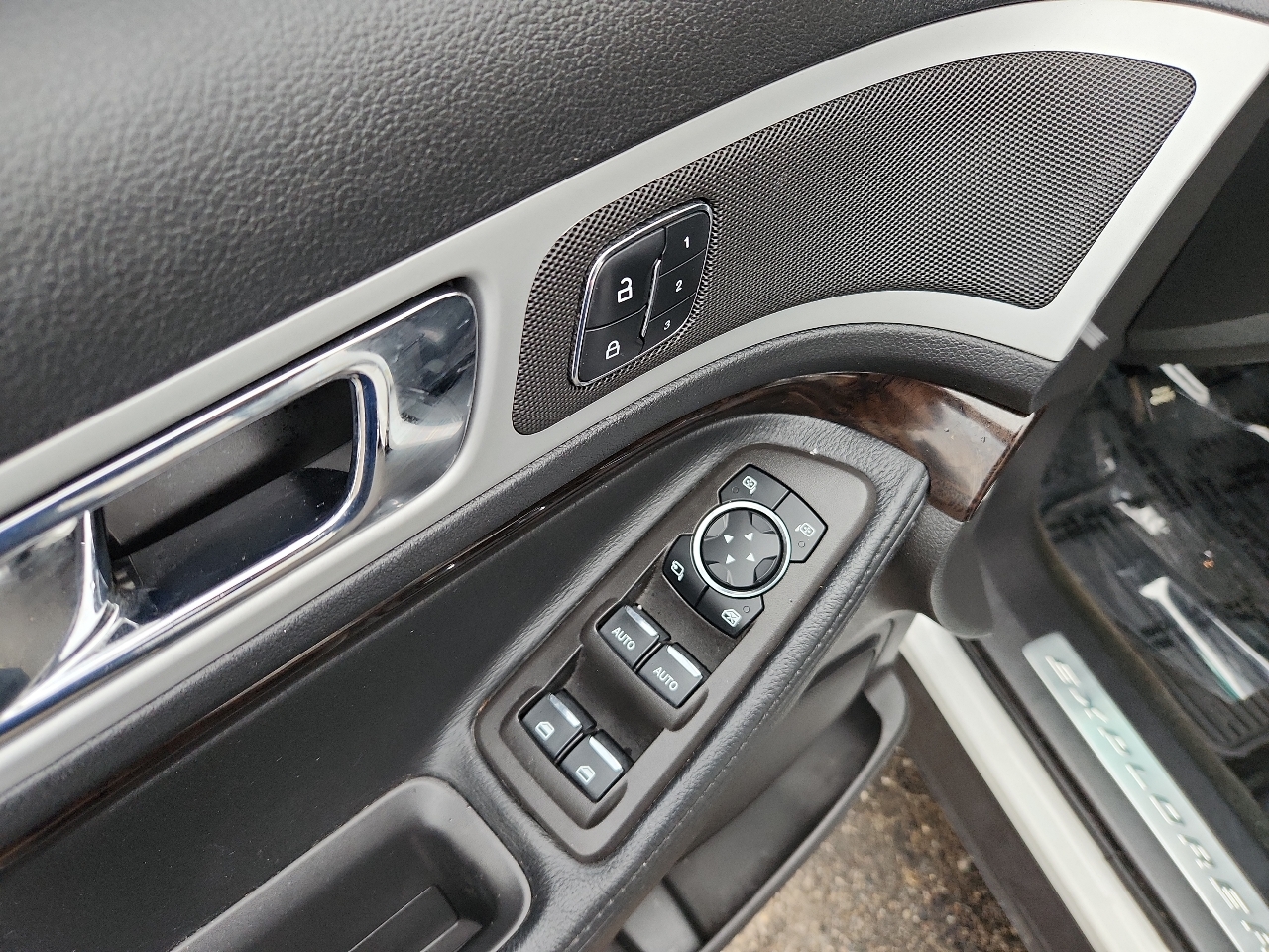 Ford Explorer 4WD 4dr Limited 2014