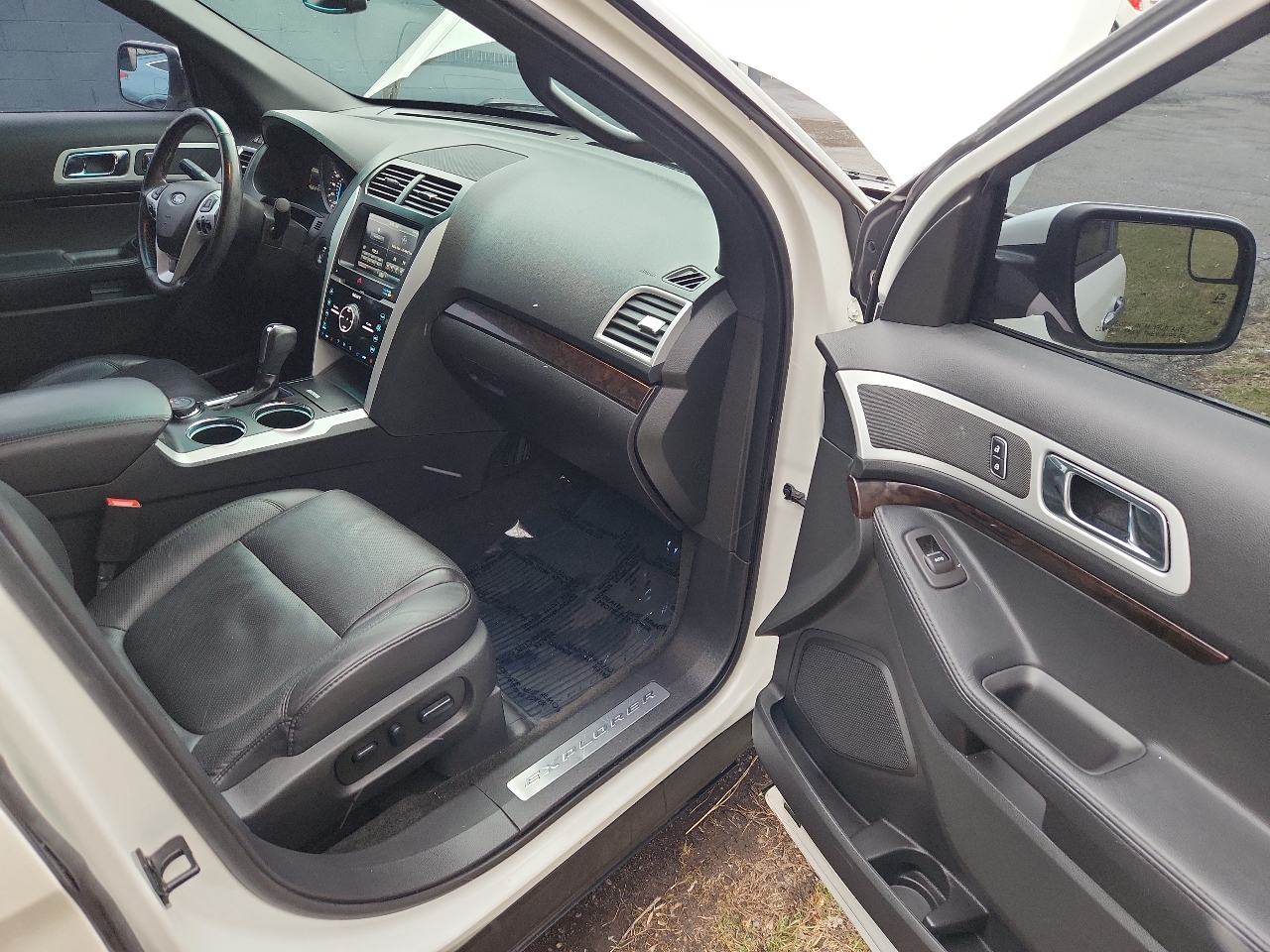 Ford Explorer 4WD 4dr Limited 2014