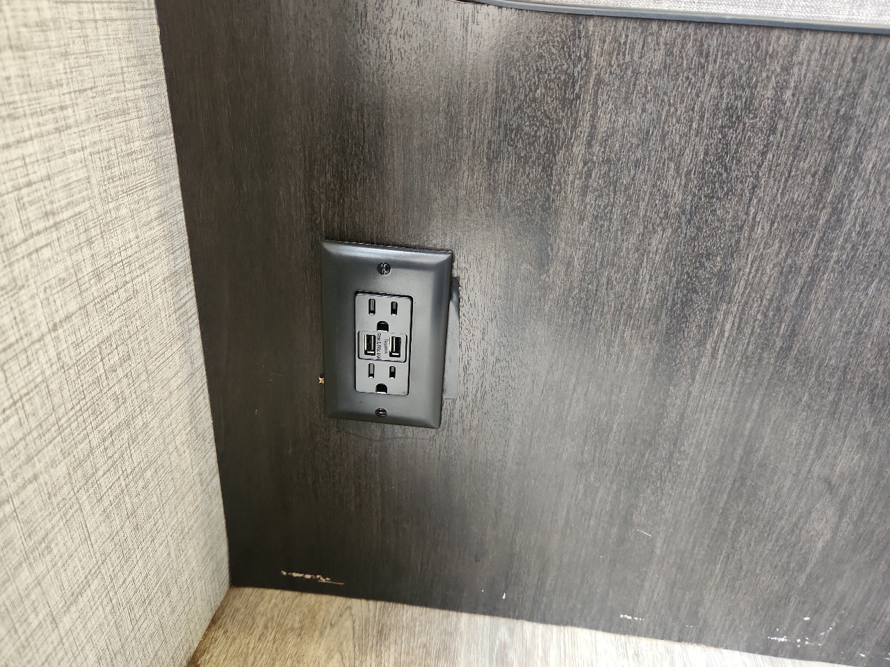 Braxton Creek Bushwhacker Plus  2020