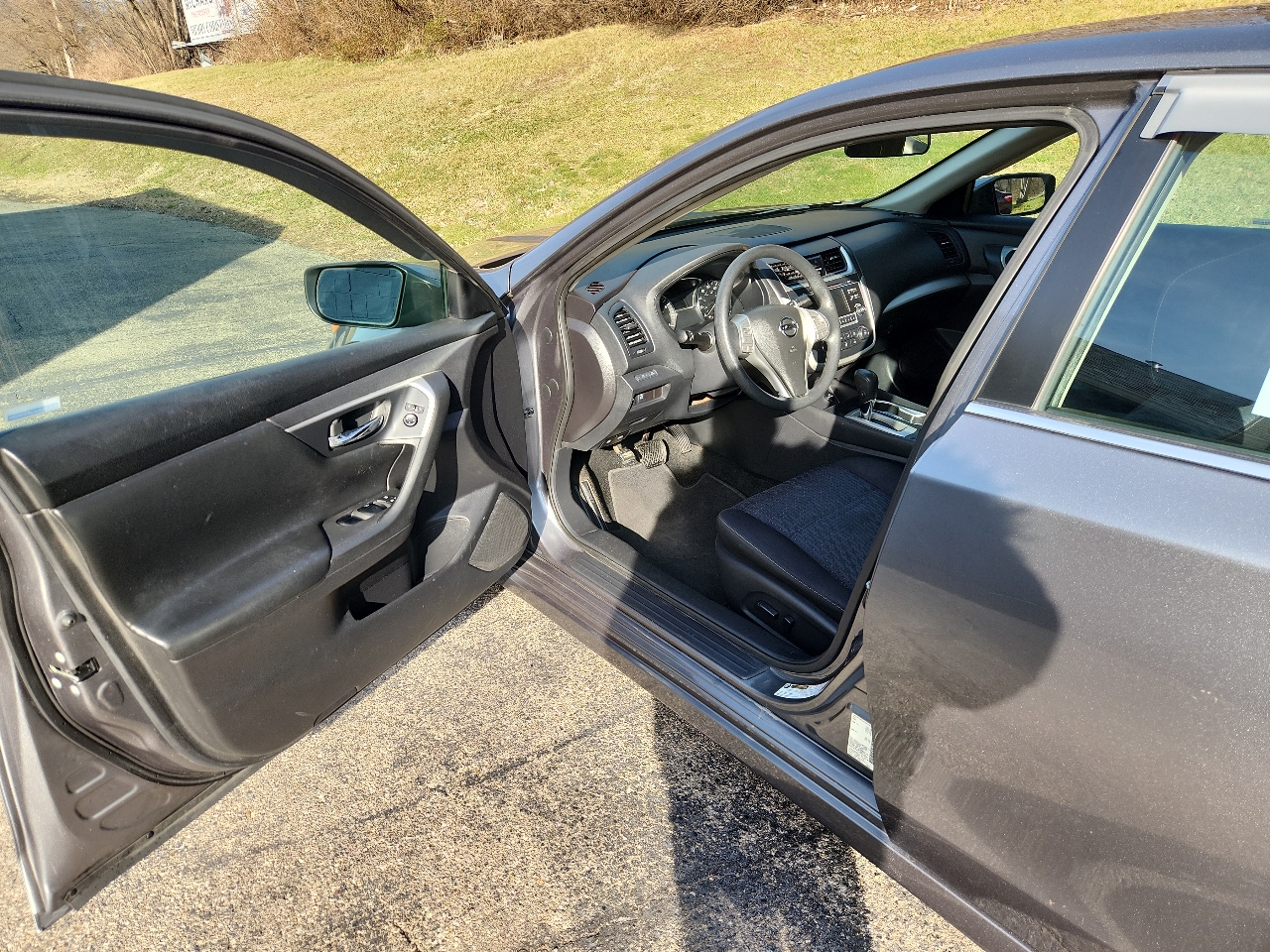 Nissan Altima 4dr Sdn I4 2.5 S 2016