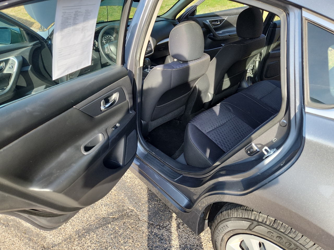 Nissan Altima 4dr Sdn I4 2.5 S 2016