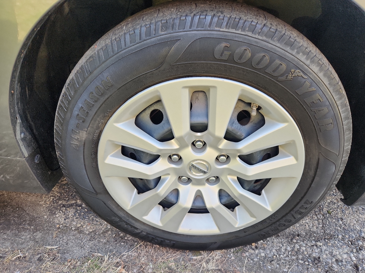 Nissan Altima 4dr Sdn I4 2.5 S 2016