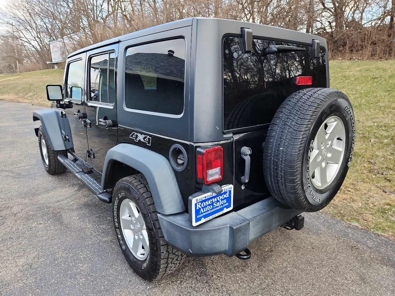 Jeep Wrangler Unlimited 4WD 4dr Sport 2016