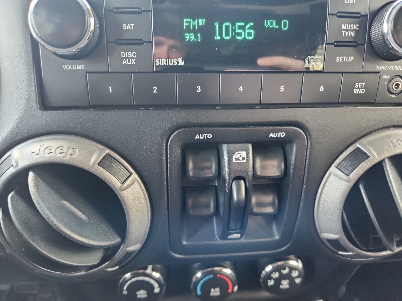 Jeep Wrangler Unlimited 4WD 4dr Sport 2016