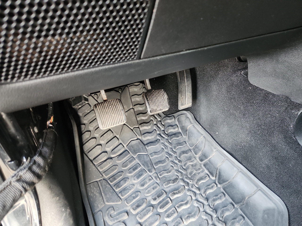 Jeep Wrangler Unlimited 4WD 4dr Sport 2016