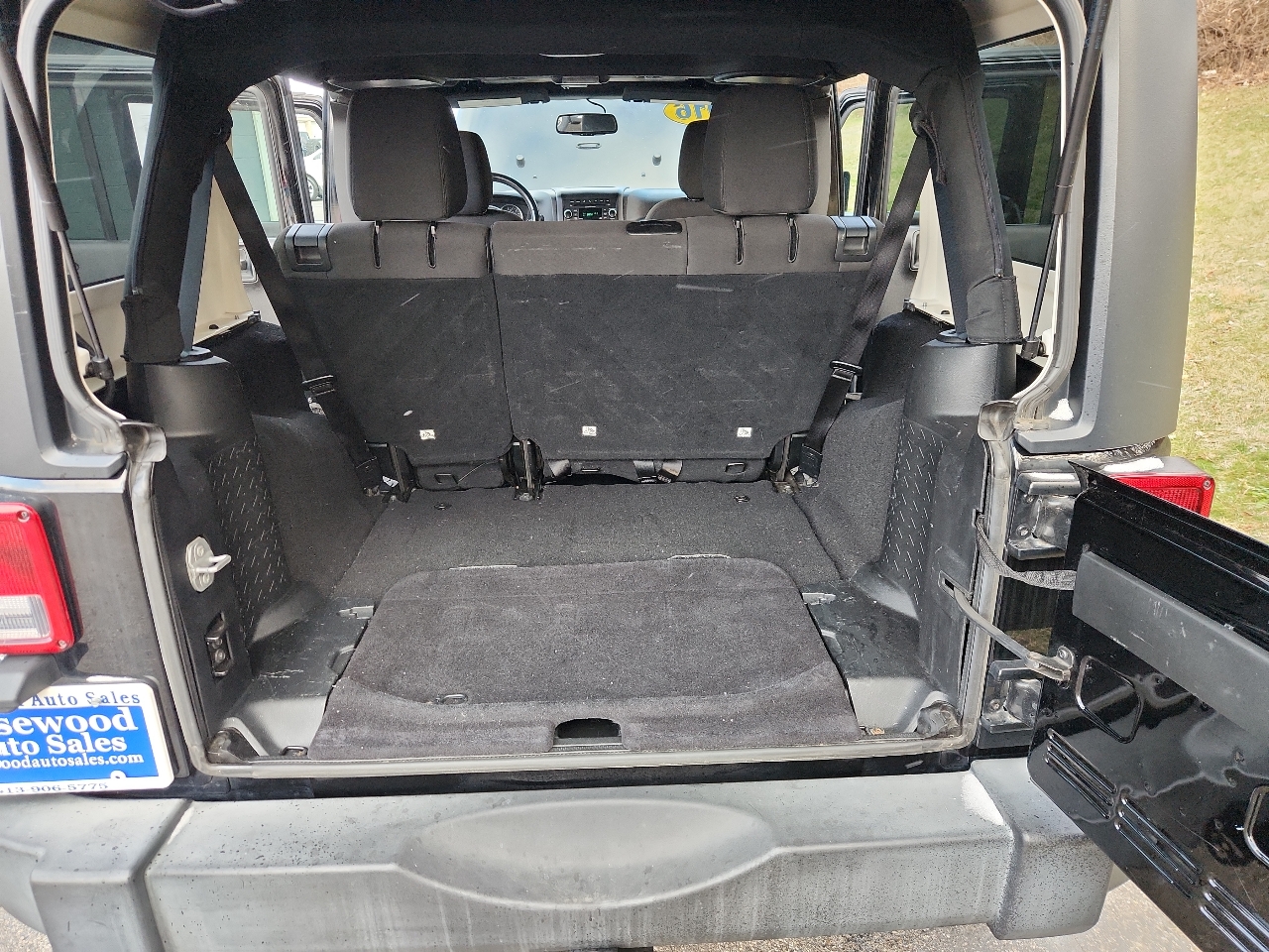 Jeep Wrangler Unlimited 4WD 4dr Sport 2016