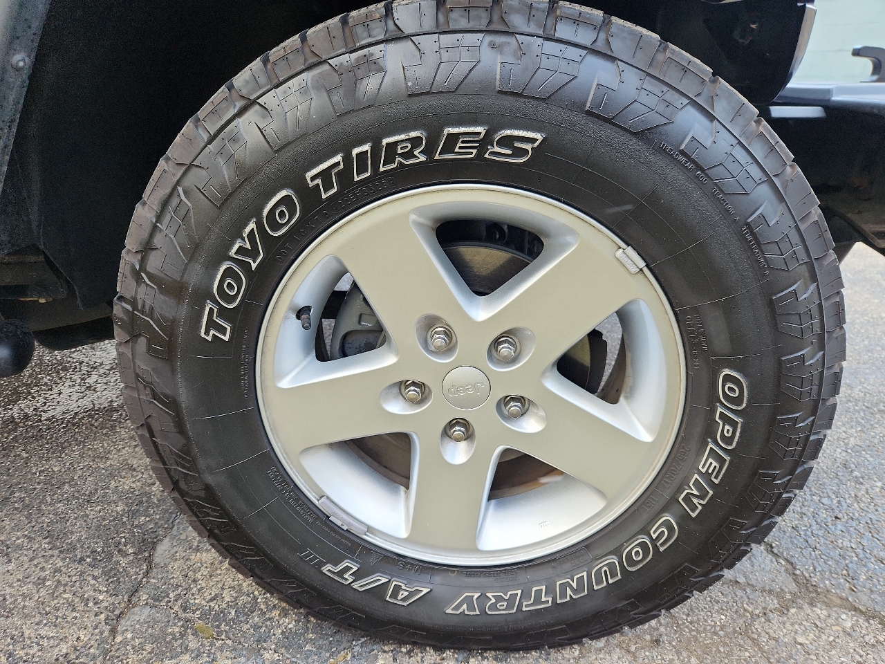 Jeep Wrangler Unlimited 4WD 4dr Sport 2016