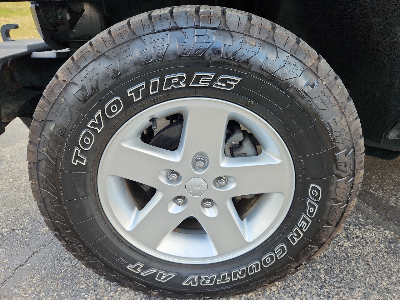 Jeep Wrangler Unlimited 4WD 4dr Sport 2016