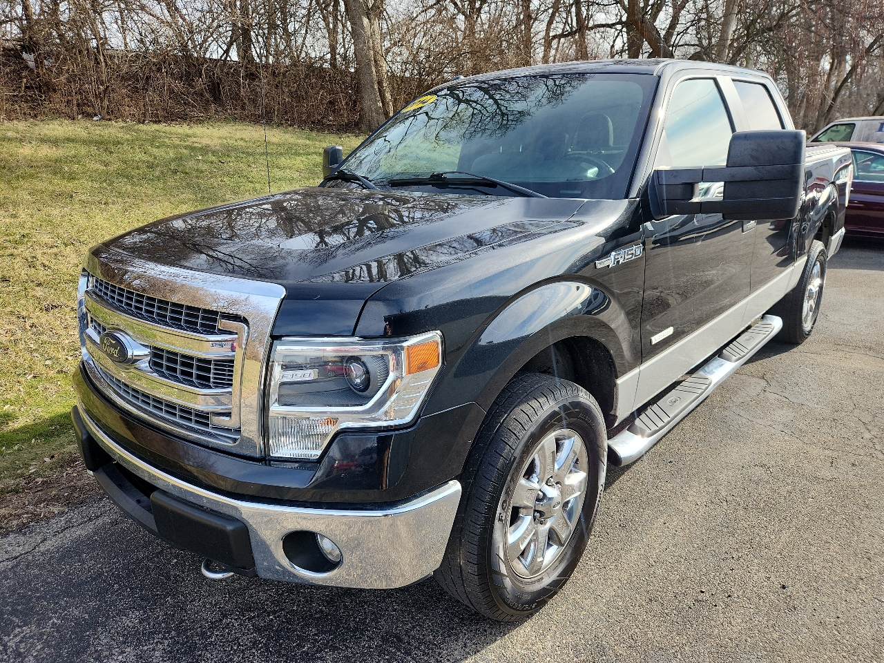 Ford F-150 4WD SuperCrew 145" XL 2014