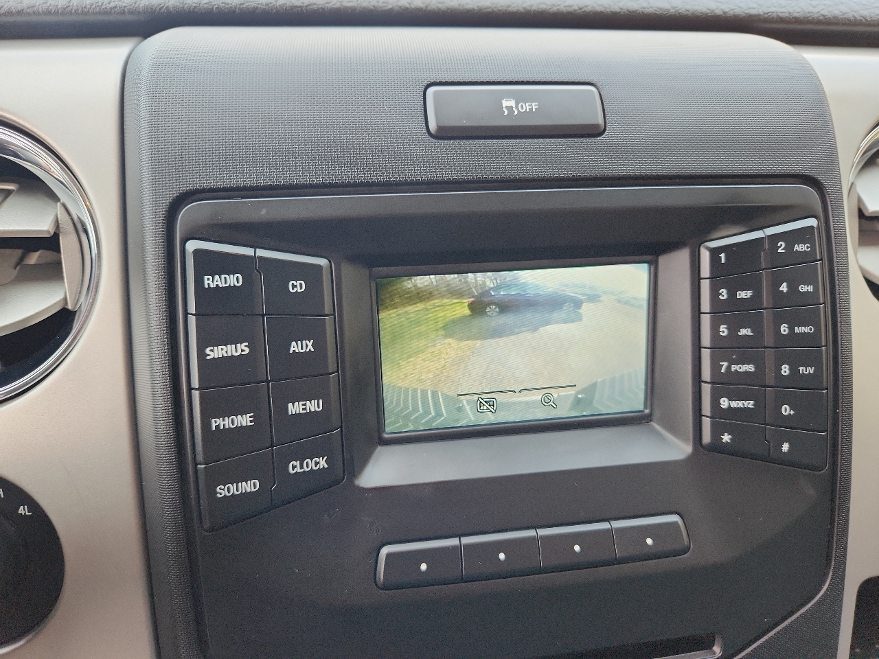 Ford F-150 4WD SuperCrew 145" XL 2014