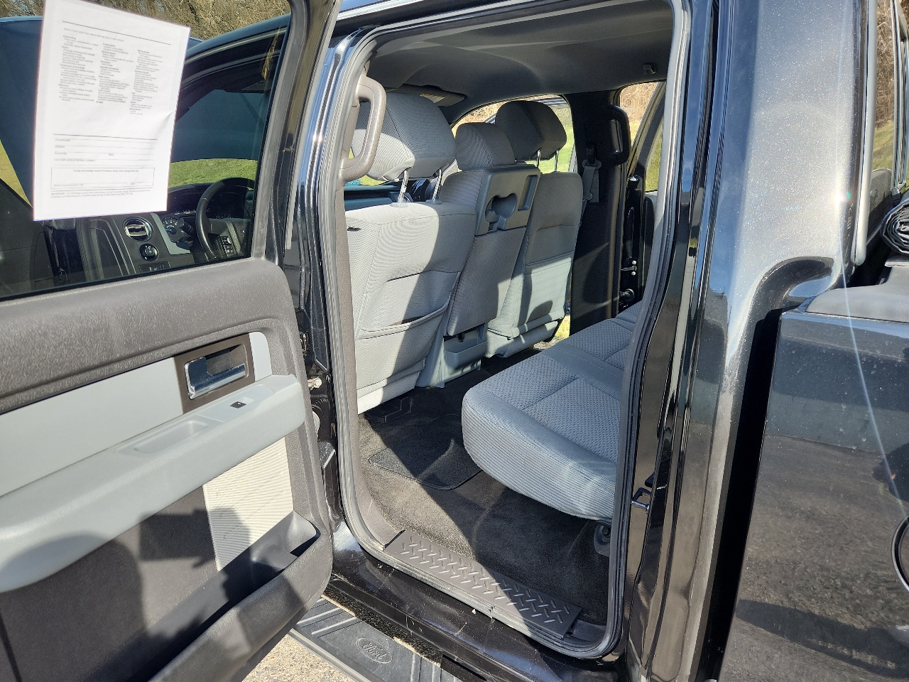 Ford F-150 4WD SuperCrew 145" XL 2014