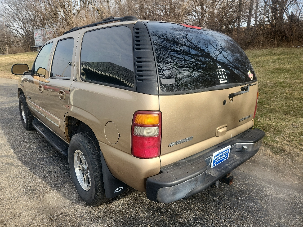 Chevrolet Tahoe 4dr 4WD LT 2001