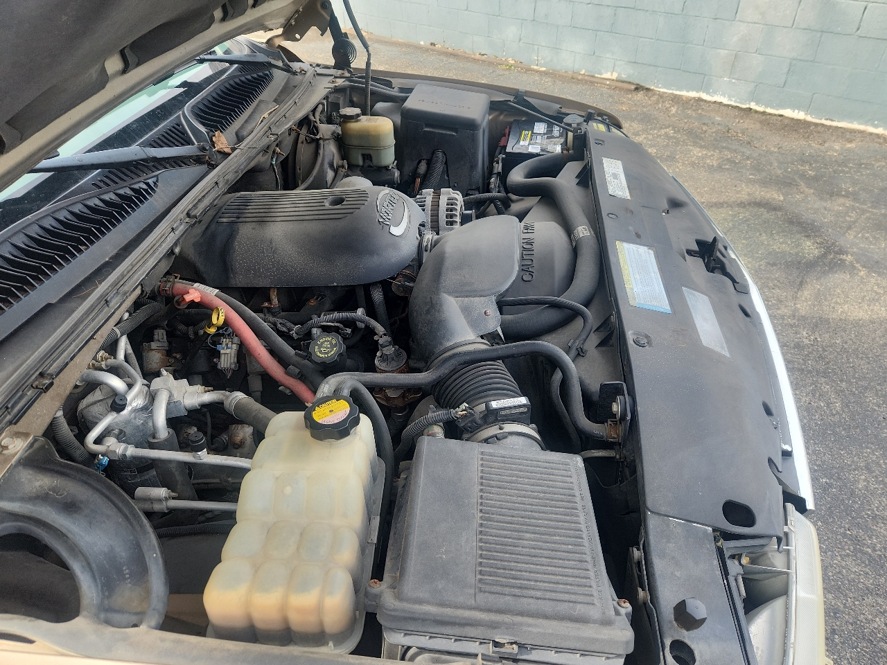 Chevrolet Tahoe 4dr 4WD LT 2001