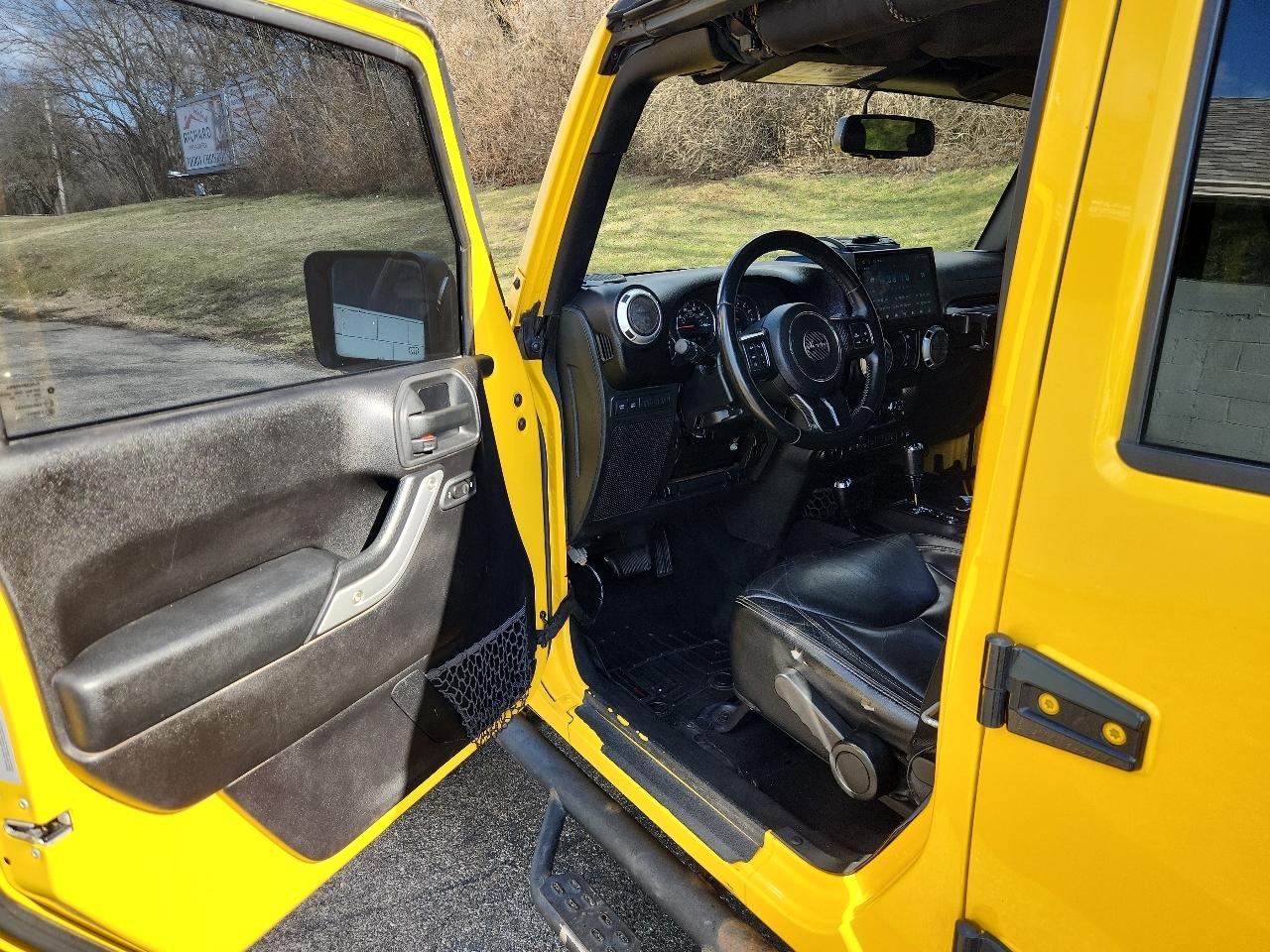 Jeep Wrangler Unlimited 4WD 4dr Rubicon 2015