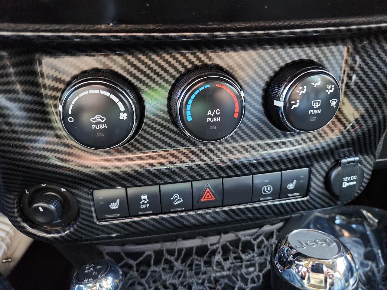 Jeep Wrangler Unlimited 4WD 4dr Rubicon 2015