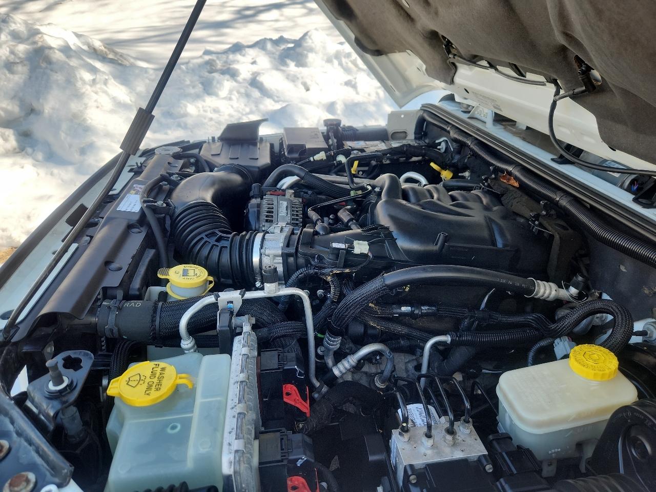 Jeep Wrangler Unlimited 4WD 4dr Sahara 2014