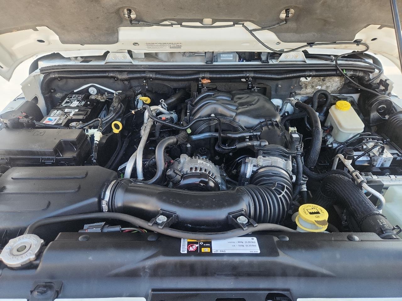 Jeep Wrangler Unlimited 4WD 4dr Sahara 2014