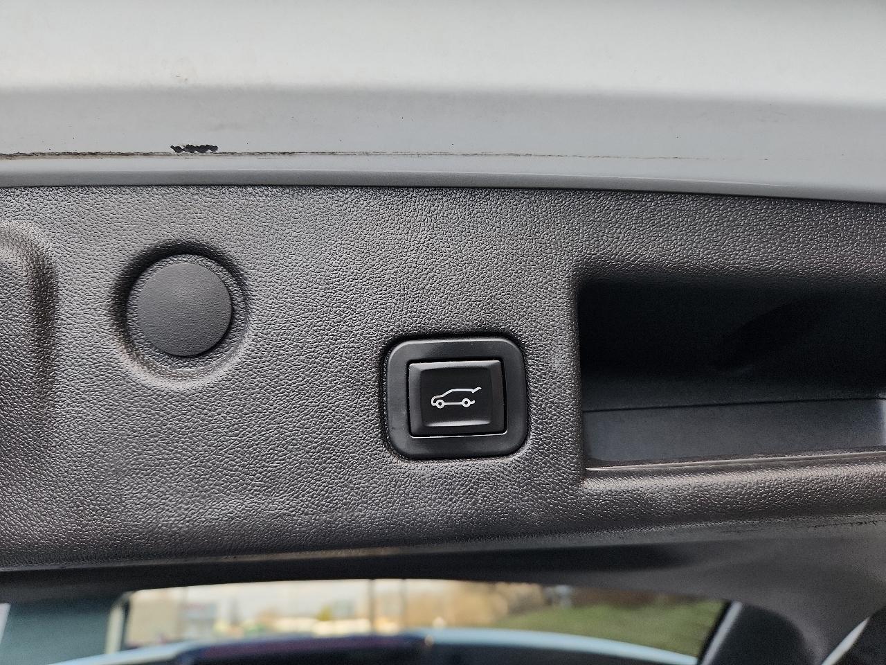 Chevrolet Equinox AWD 4dr LT w/2LT 2020