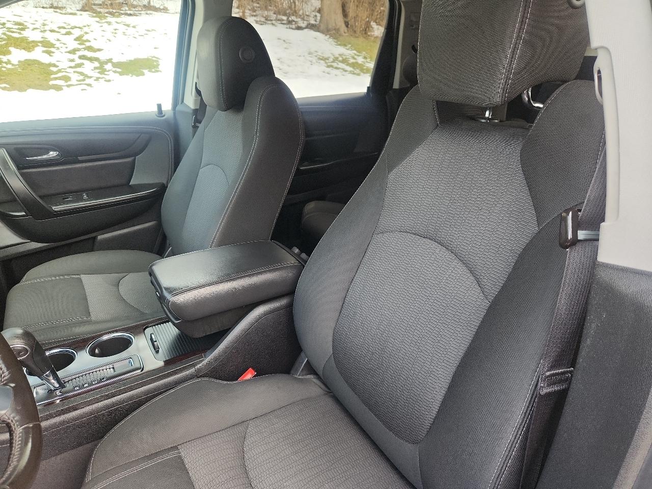 Chevrolet Traverse AWD 4dr LT w/1LT 2017