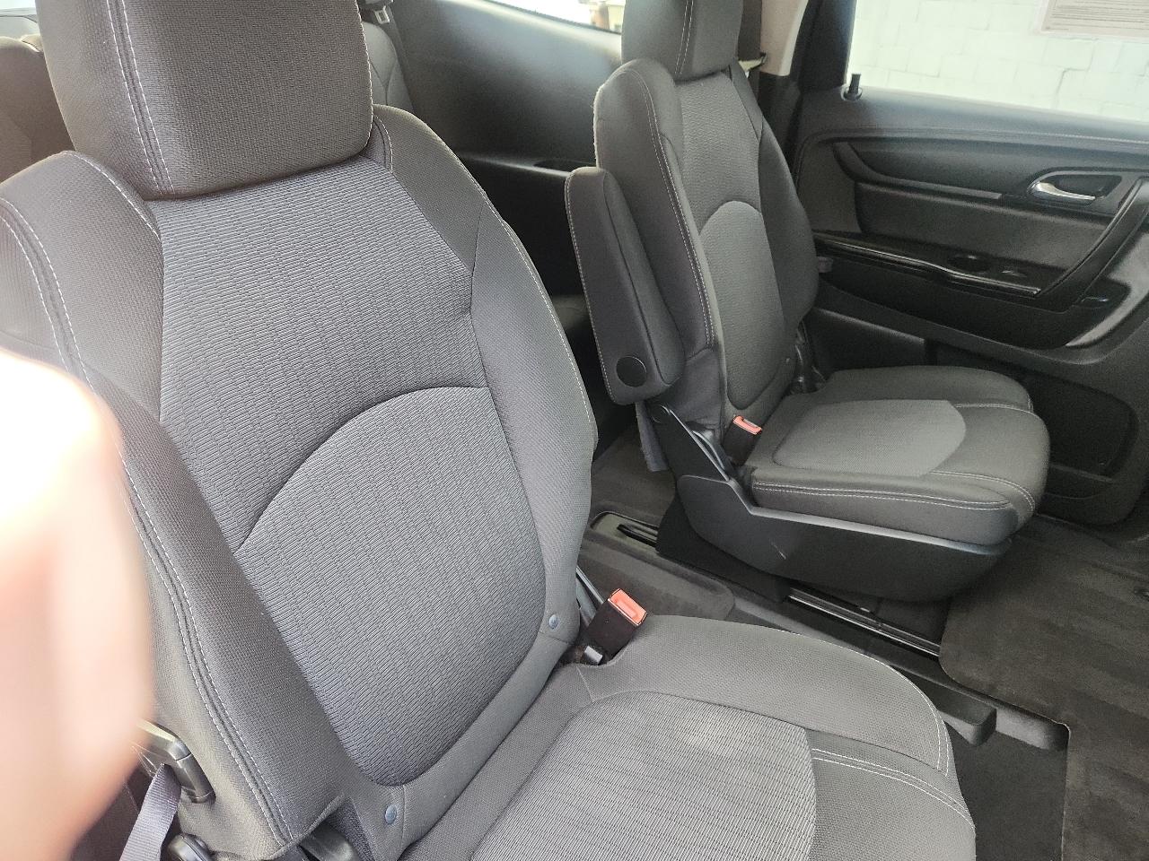 Chevrolet Traverse AWD 4dr LT w/1LT 2017