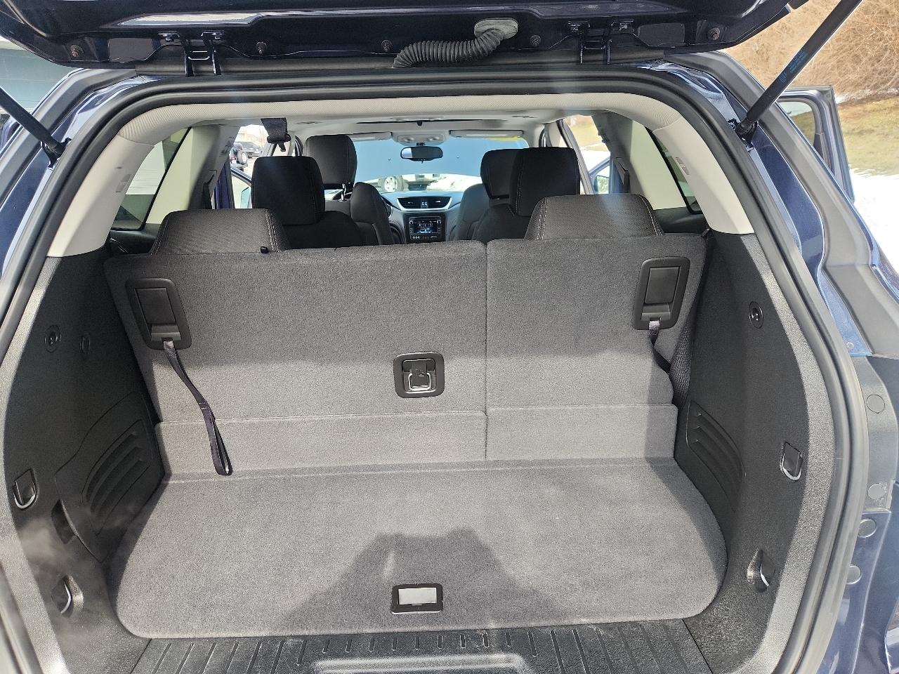 Chevrolet Traverse AWD 4dr LT w/1LT 2017