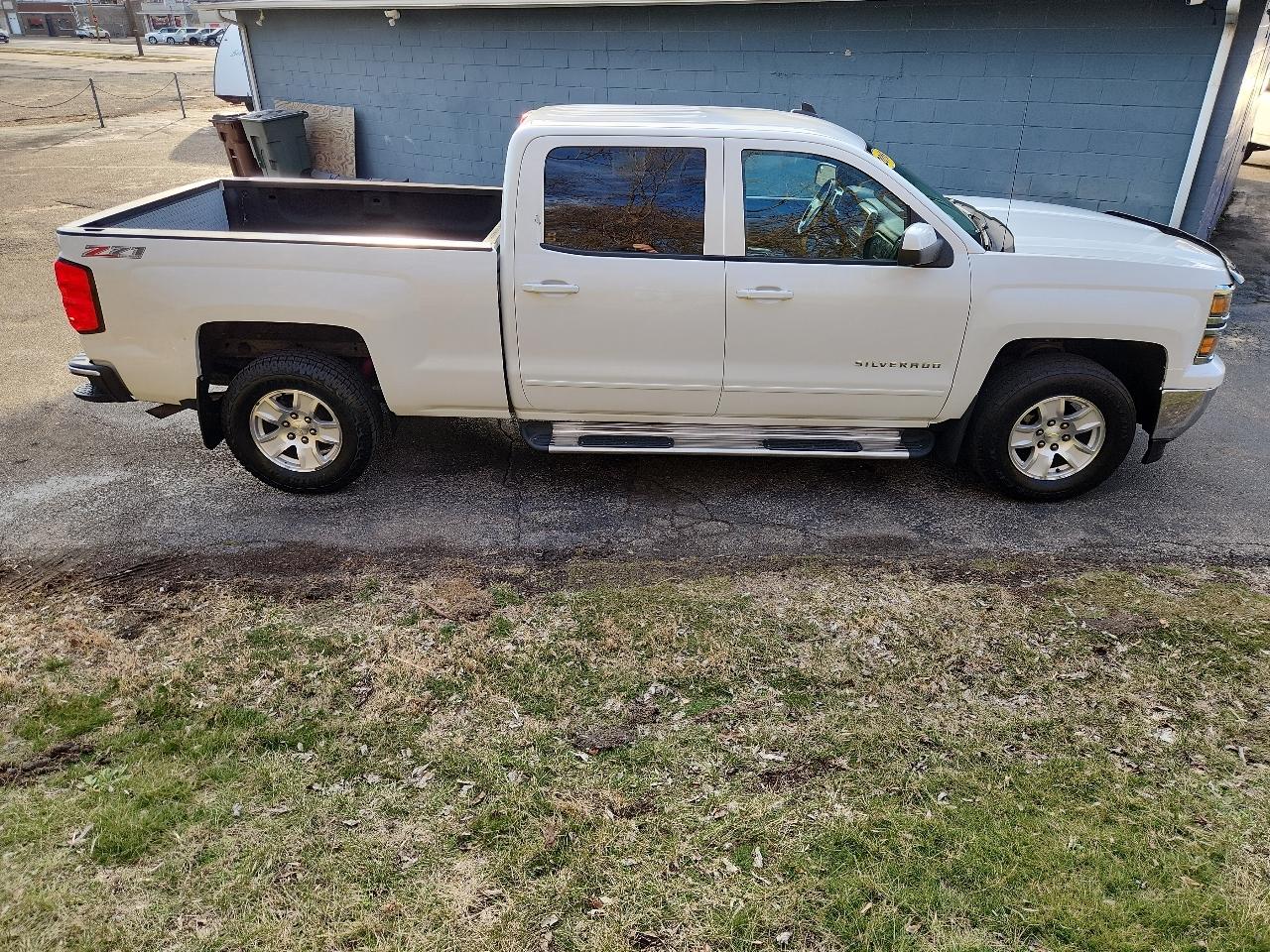 Chevrolet Silverado 1500 4WD Crew Cab 153.0" LT w/2LT 2015