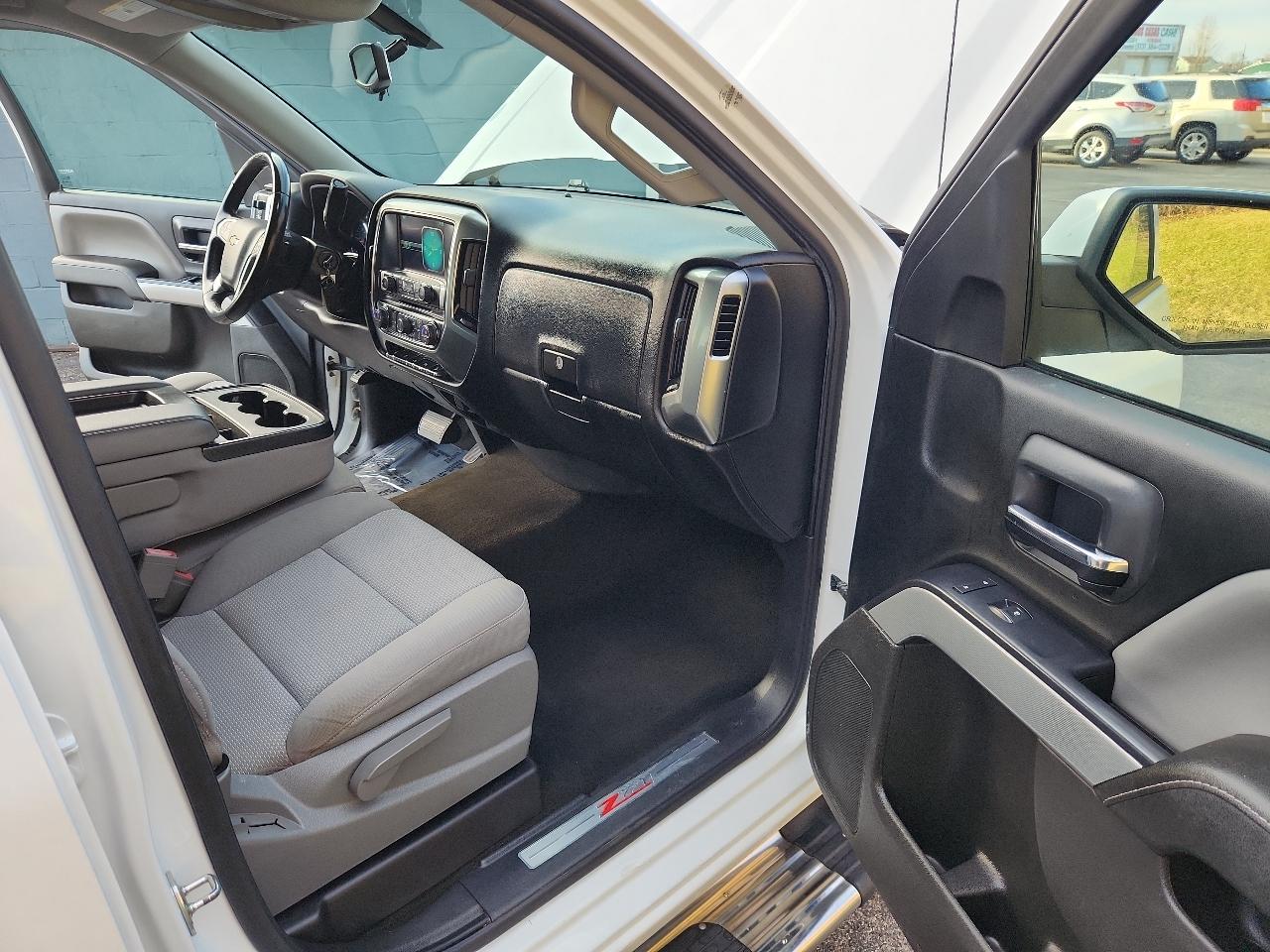 Chevrolet Silverado 1500 4WD Crew Cab 153.0" LT w/2LT 2015