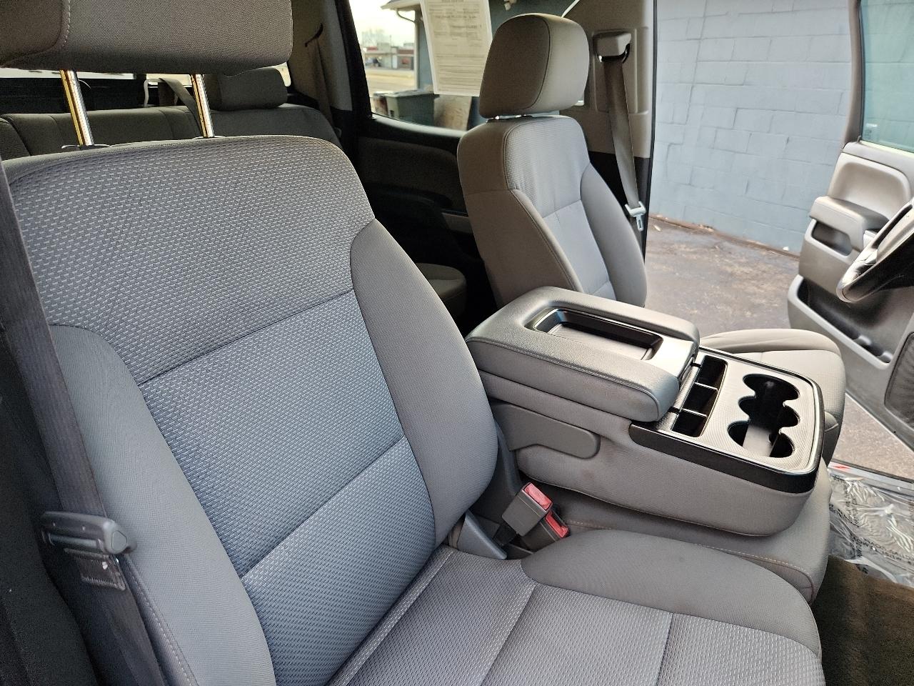 Chevrolet Silverado 1500 4WD Crew Cab 153.0" LT w/2LT 2015