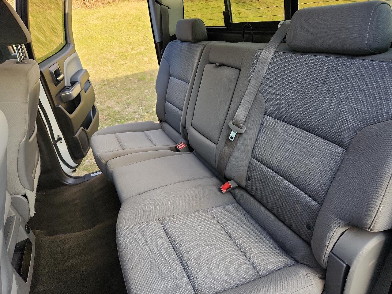 Chevrolet Silverado 1500 4WD Crew Cab 153.0" LT w/2LT 2015