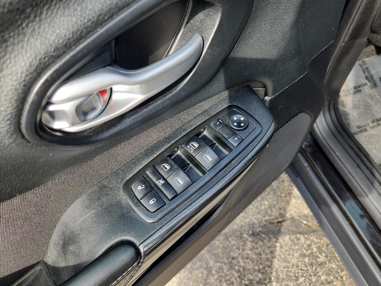 Jeep Cherokee 4WD 4dr Latitude 2015