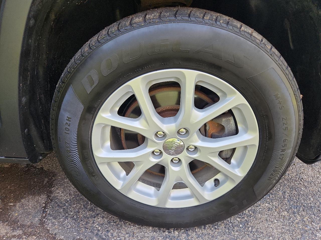 Jeep Cherokee 4WD 4dr Latitude 2015