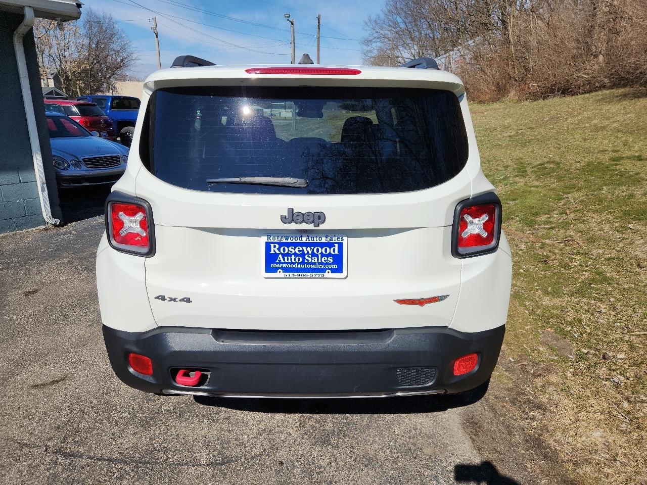 Jeep Renegade 4WD 4dr Trailhawk 2016