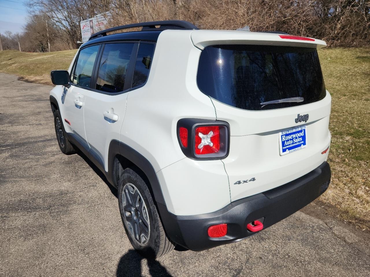 Jeep Renegade 4WD 4dr Trailhawk 2016