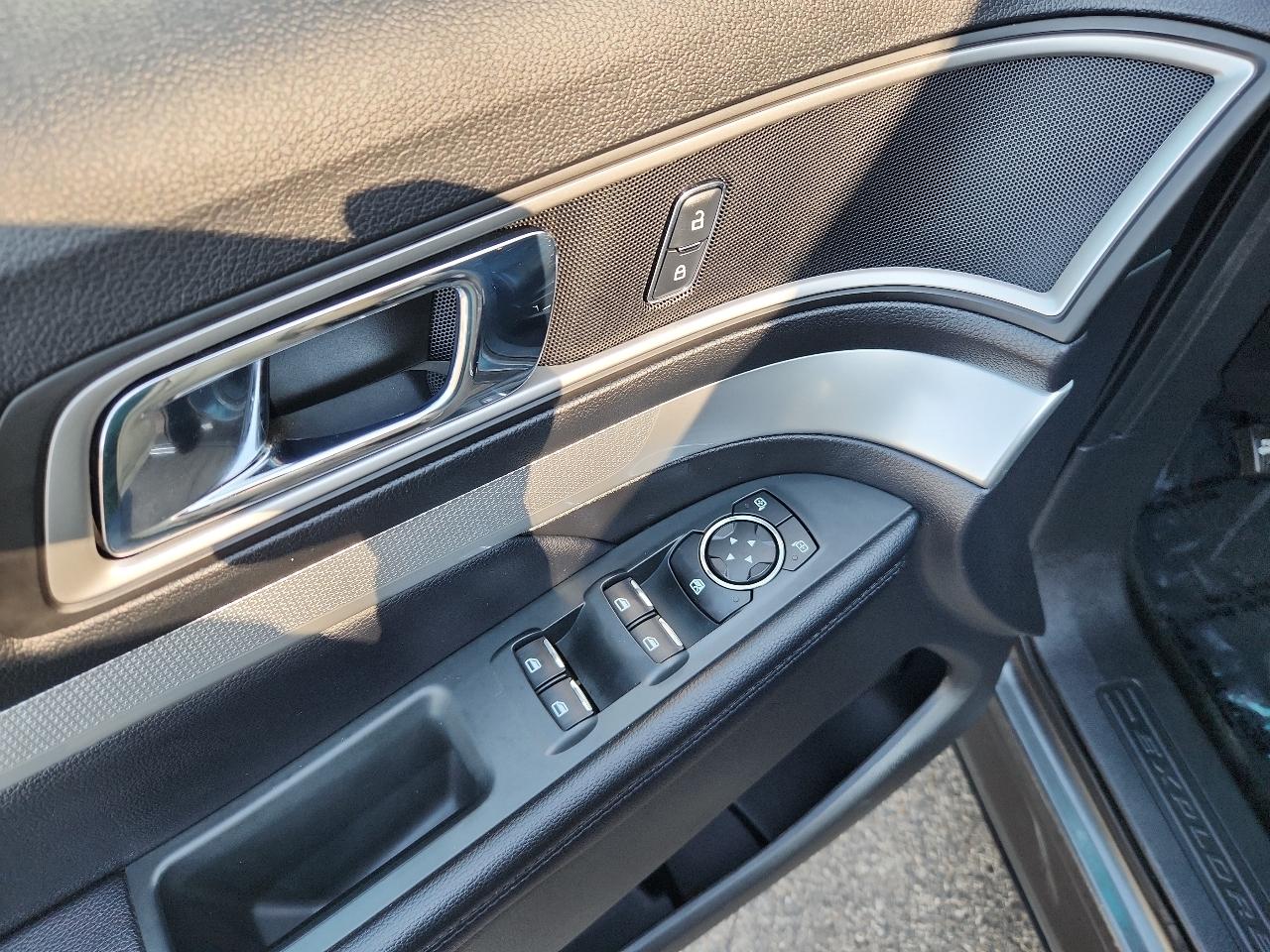 Ford Explorer 4WD 4dr XLT 2016