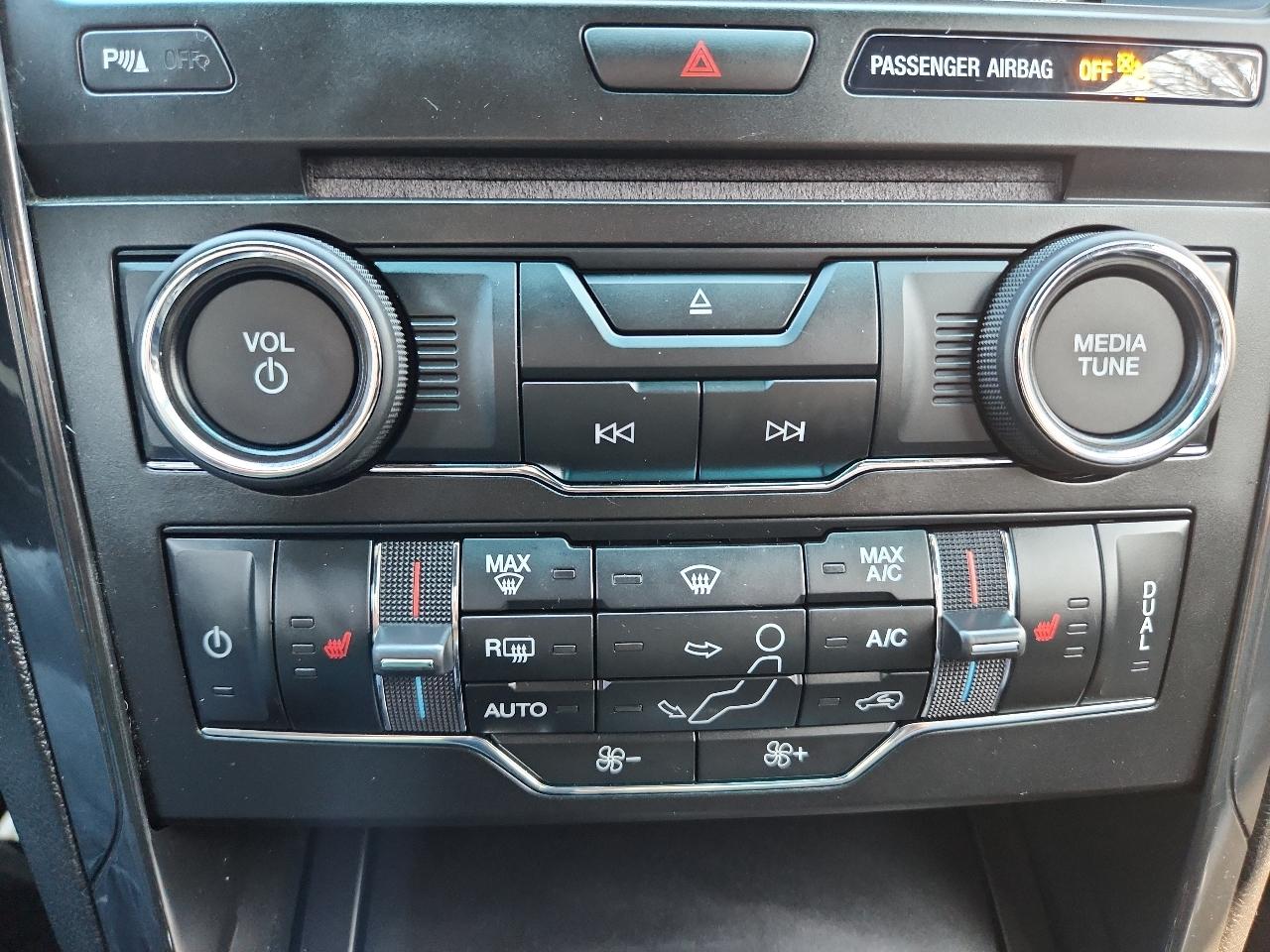 Ford Explorer 4WD 4dr XLT 2016