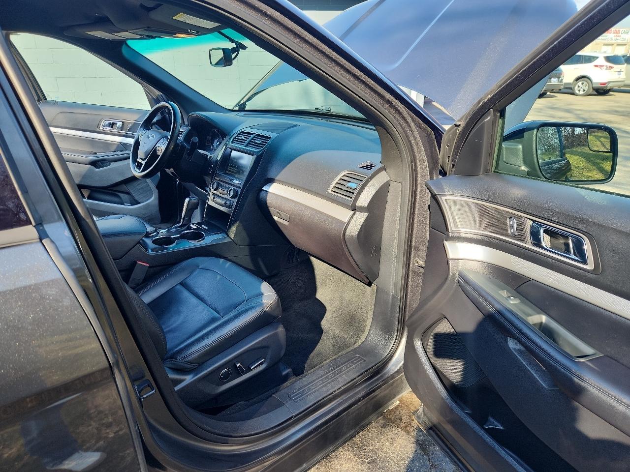 Ford Explorer 4WD 4dr XLT 2016