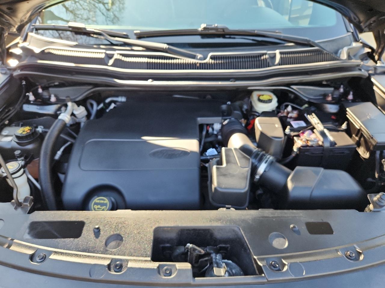 Ford Explorer 4WD 4dr XLT 2016