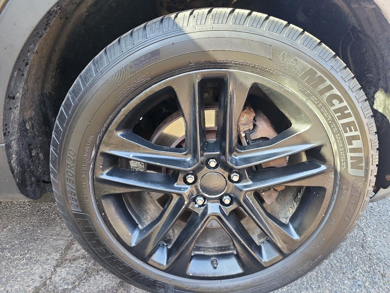 Ford Explorer 4WD 4dr XLT 2016