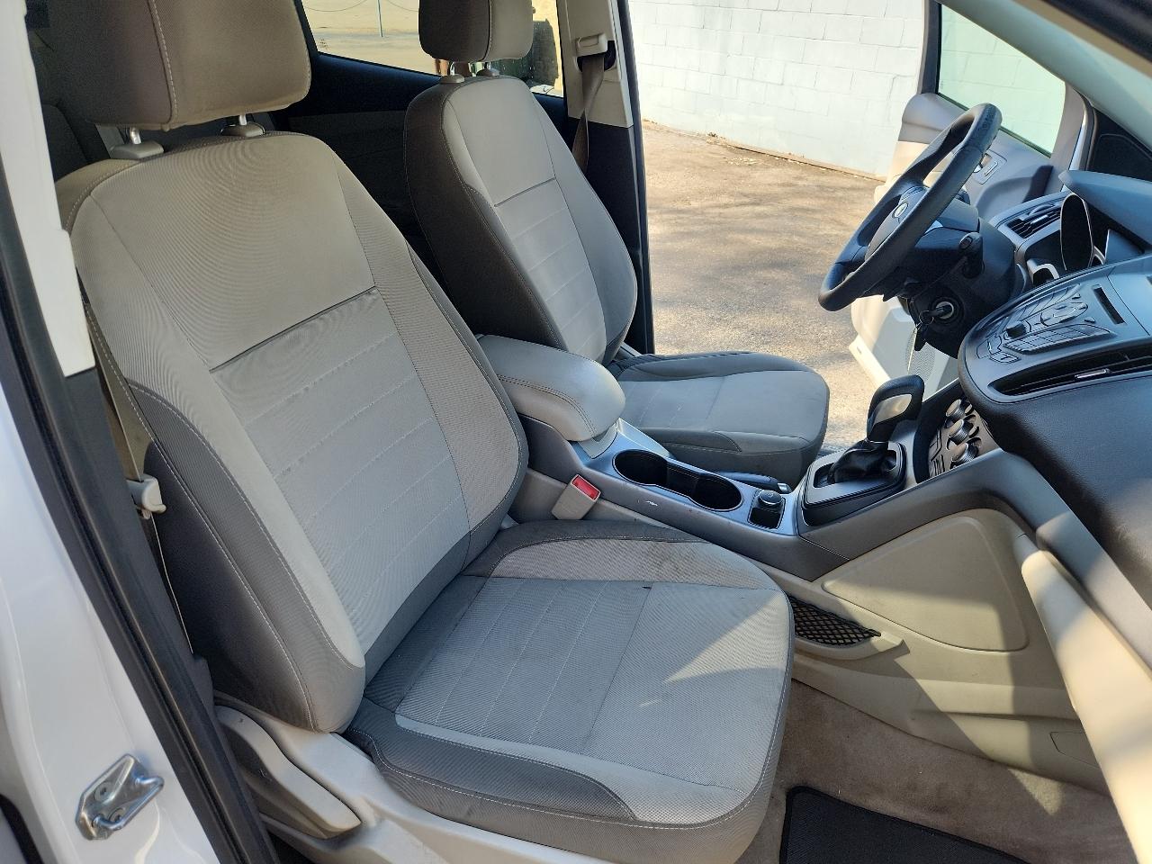 Ford Escape FWD 4dr SE 2014