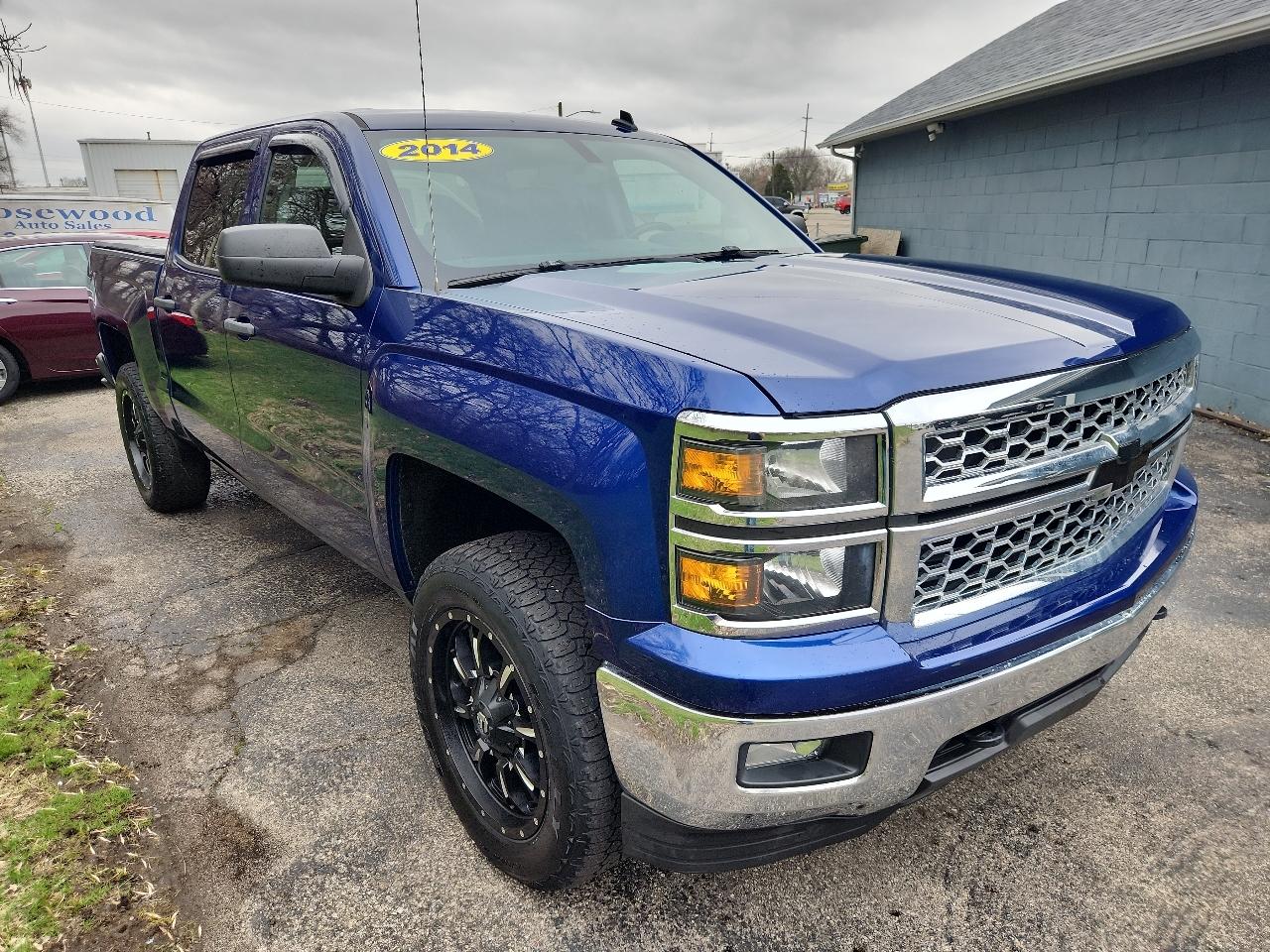 Chevrolet Silverado 1500 4WD Crew Cab 143.5" LT w/1LT 2014