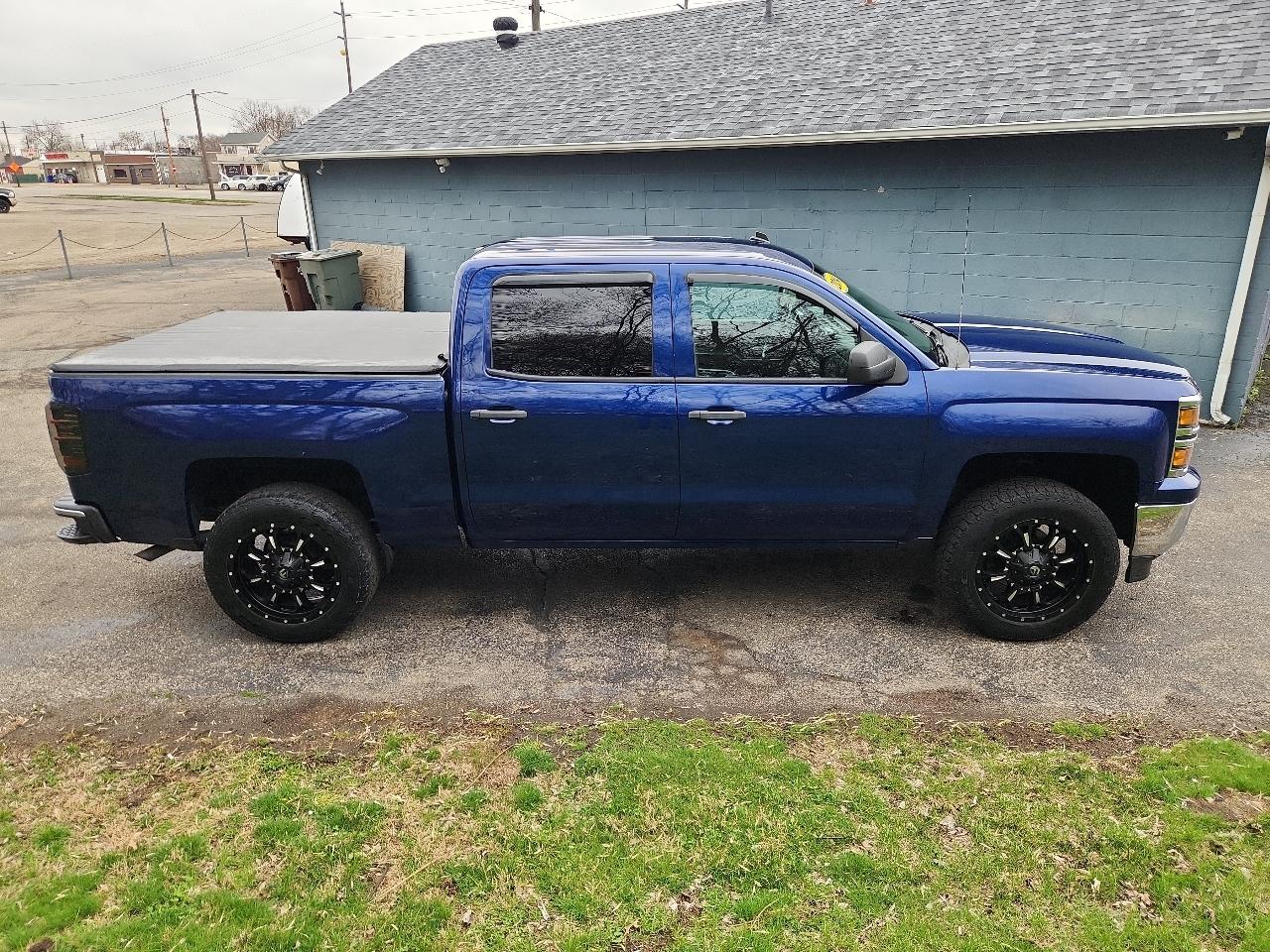 Chevrolet Silverado 1500 4WD Crew Cab 143.5" LT w/1LT 2014